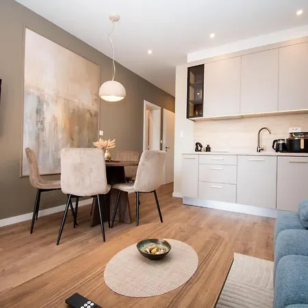 Apartament Jugo I Maestral *