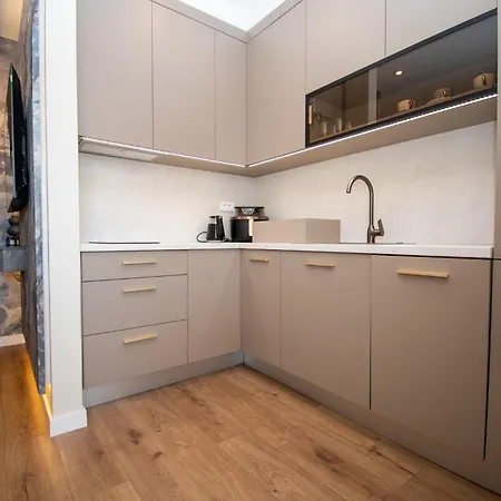 Jugo I Maestral דירה וודיצה