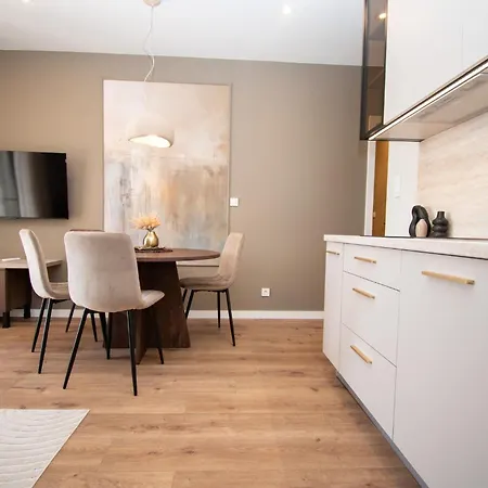 Jugo I Maestral וודיצה