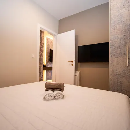 Jugo I Maestral Apartment Vodice