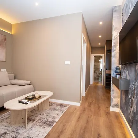 Jugo I Maestral * Vodice