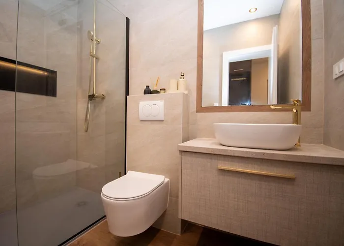 Jugo I Maestral * Водице