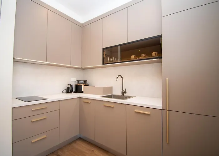 Jugo I Maestral * וודיצה