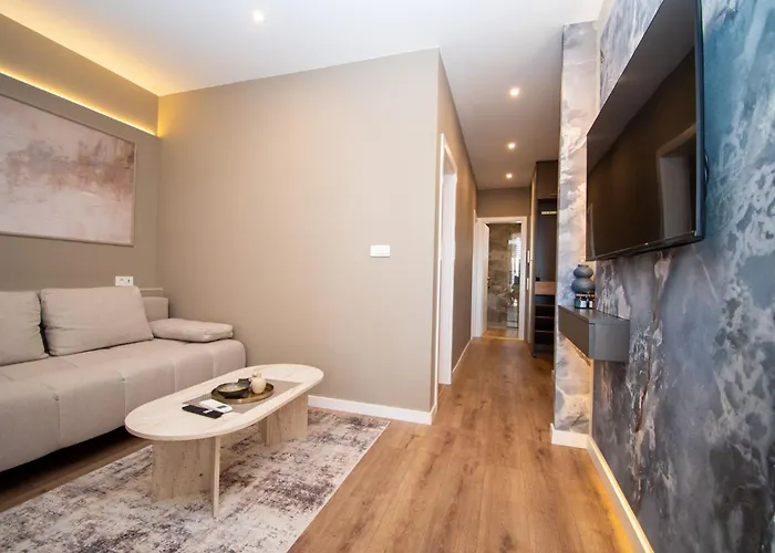 Jugo I Maestral * וודיצה